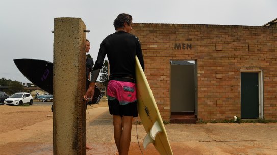 Plans to upgrade toilet and shower facilities at Mona Vale Beach are opposed by some residents.