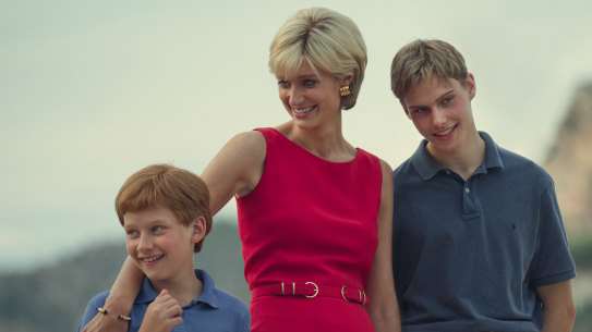 Elizabeth Debicki as Diana with Prince William (Rufus Kampa) and Prince Harry (Fflyn Edwards) in the final season of The Crown.