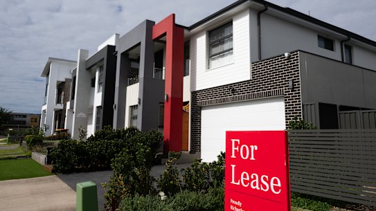 A new report shows Perth's average weekly rent increase since 2019 is $340.