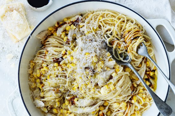 Chicken, gravy and corn spaghetti.