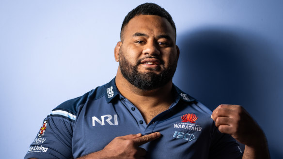 Wallabies prop Taniela Tupou has signed for the Waratahs on a one-year deal.