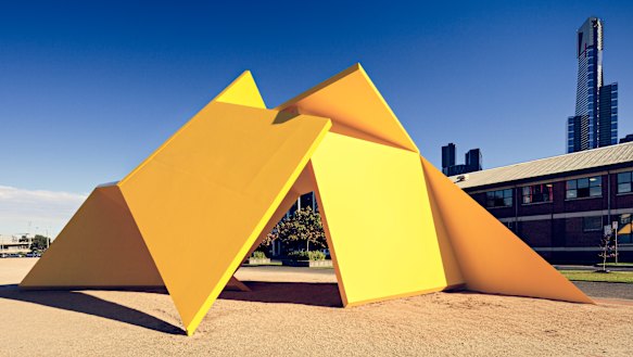 Vault started life as a newly commissioned sculpture for the City Square in 1980.