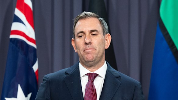 The federal budget is improving but the national economy is struggling, putting more pressure on Treasurer Jim Chalmers.