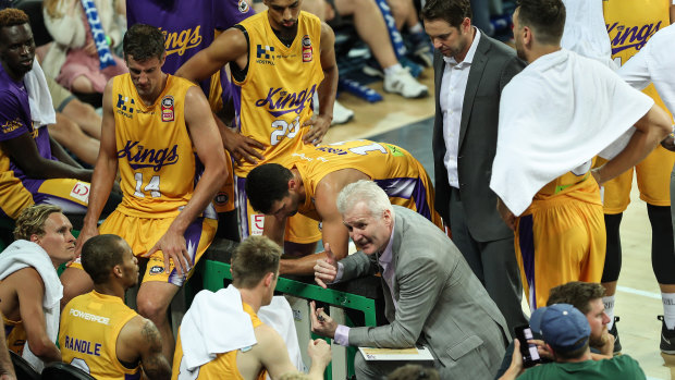 Confab: Coach Andrew Gaze addresses the Kings as the game goes down to the wire.