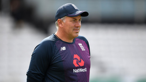 Chris Silverwood has been named to take over as coach of the England cricket team.