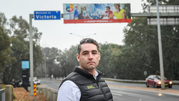 When commercial real estate agent Scott Mann heard about the border closure, his first thought was to rush to Service NSW to obtain permits for him and his workers.