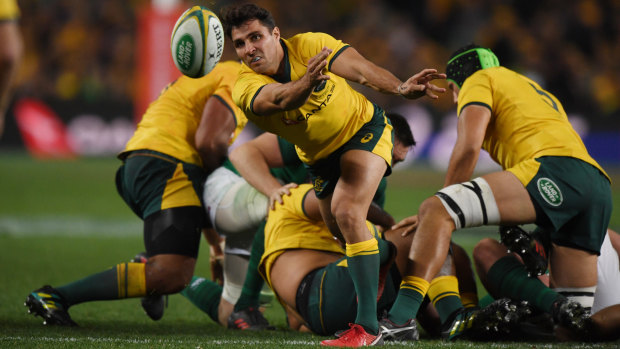 Wallabies and Waratahs halfback Nick Phipps is understood to have signed with London Irish. 