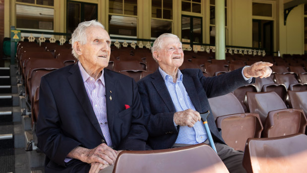 Alan Davidson and Neil Harvey reminisce at the SCG on the 60th anniversary of the 1960-61 tied Test between Australia and the West Indies.