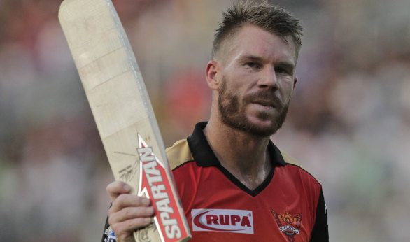 David Warner acknowledges the crowd as he walks back to pavilion after hammering 85 for the Sunrisers Hyderabad against the Kolkata Knight Riders in Kolkata on Sunday.