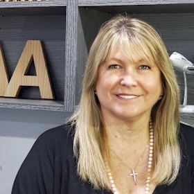 Teri O’Toole… keep an eye on jewellery.