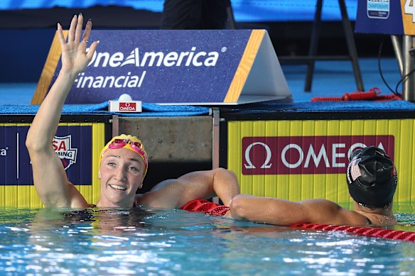 Lani Pallister celebrates her 800m freestyle win over Katie Ledecky. 