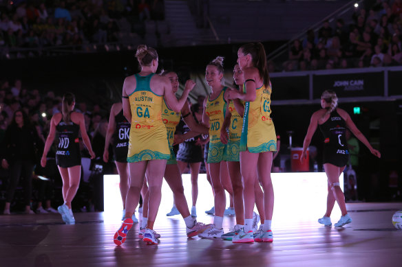 A brief lights out couldn’t stop the Diamonds from shining as they claimed the opening win in the Constellation Cup series over their Trans-Tasman rivals.