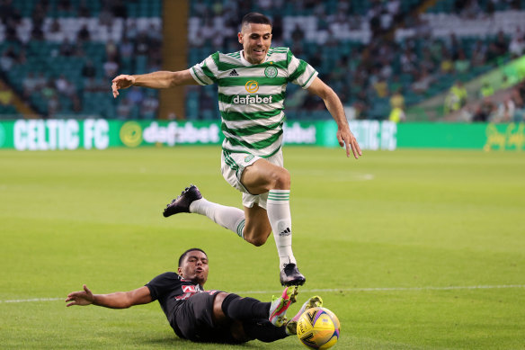 Tom Rogic in action for Celtic. 