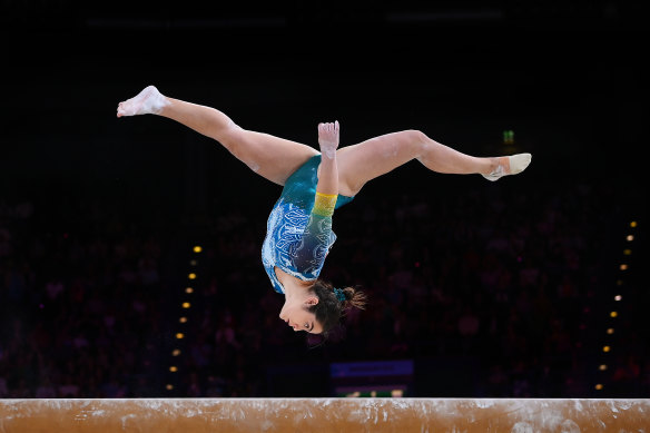 Georgia Godwin competing on the balance beam.