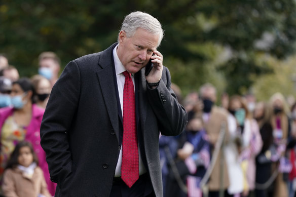 Former White House chief of staff Mark Meadows has provided some of his phone records to the committee investigating the US Capitol riots.