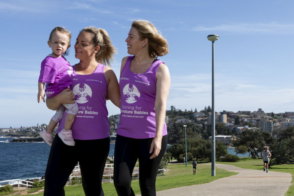 Tara Hurley with her daughter Grace and Neonatal Specialist Dr Meredith Ward.