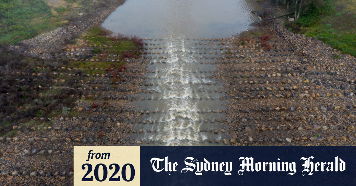 Fight looms between commonwealth and nsw over water-sharing plans