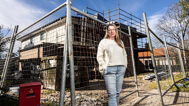 Amanda Owen at her home in Baulkham Hills last year.