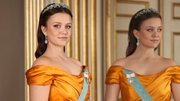Official portrait of Princess Isabella.