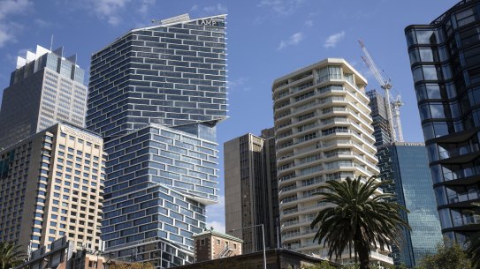 A bitter four-month campaign to gain control of the AMP Wholesale Office Fund culminated on Monday.