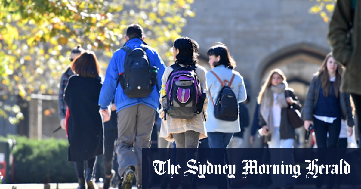 Melbourne’s top universities bottom of the class as financial strife deepens