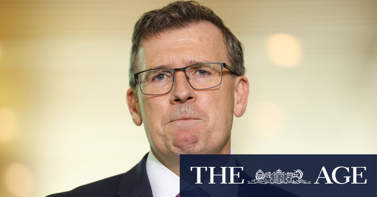 'Playing politics with Australian children': Historians take Tudge to task on curriculum - Vimarsana News