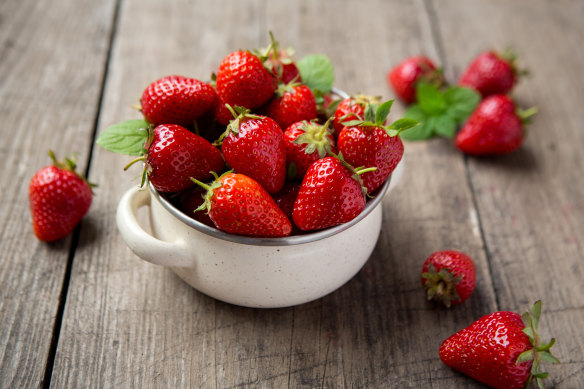 Strawberries are important for maintaining a healthy diet.