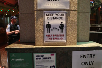 NSW Police Commissioner Mick Fuller says officers wonât be stopping people and asking to see their vaccine passport when the state emerges from lockdown.