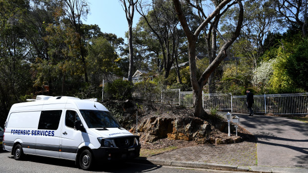 The forensic search at the property has found no trace of Lynette Dawson. 
