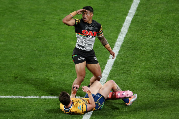 Brian To’o celebrates a try during Penrith’s grand final rout of Parramatta.