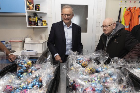 Opposition Leader Anthony Albanese and Father Bob Maguire, preparing for Easter, in Melbourne.