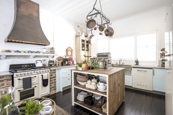 Bella’s at the Cottage Garden Studio is a new luxury three bedroom rental in Terrigal that has recently been renovated. It rents for $988 a night.  