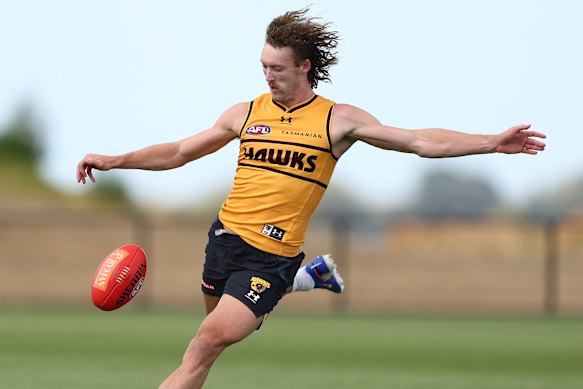 Josh Weddle is set to sign a deal tying him to the Hawks until 2030.