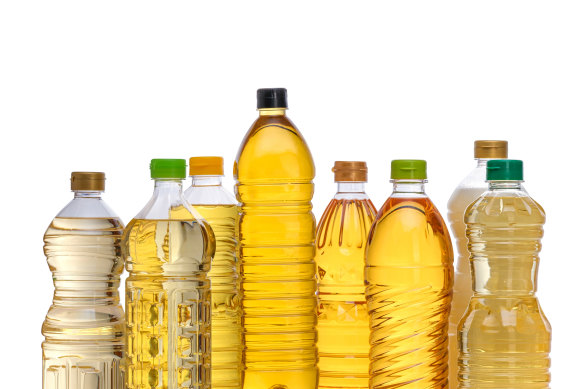 Nothing in excess: We don’t need to avoid seed oils so much as to keep them to a minimum.