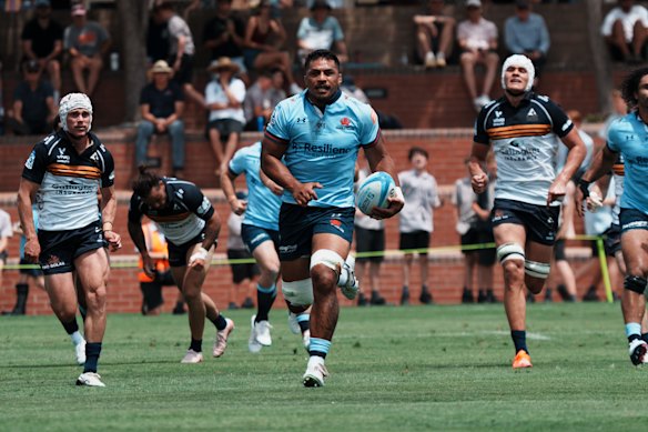 Pete Samu races away for a try in the Waratahs’ trial win over the Brumbies.