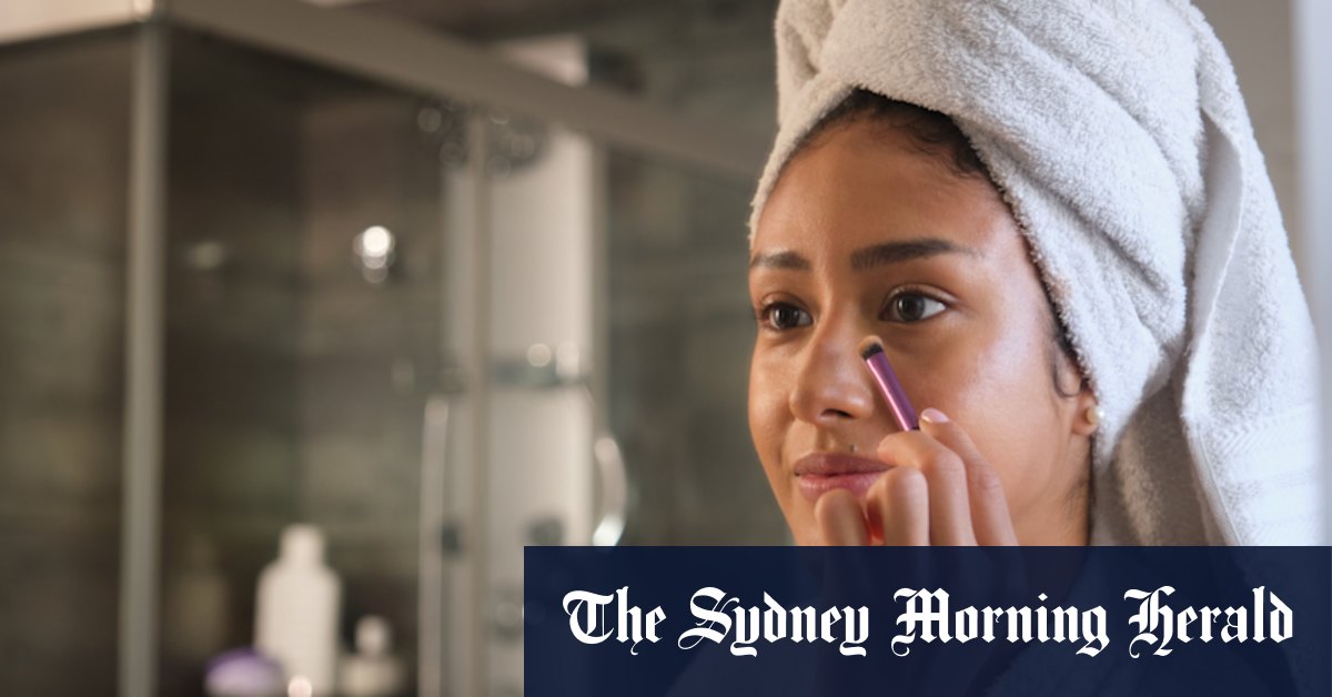 These six swipes of an everyday item will give your face an instant lift