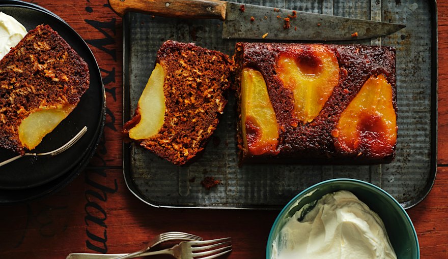 Upside-down pear and parkin loaf cake