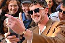 Paul Mescal at the Australian premiere of Gladiator II in October 2024 wearing a Cartier Baignoire.