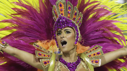 Rio's Carnival: Hot and sweaty in $400 costumes