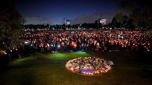 Thousands of people attended a candlelight vigil in solidarity for the Melbourne comedian Eurydice Dixon who was found dead at Princes Park in North Carlton. 