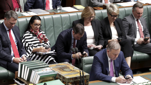 Question Time Mobile Phone Ban For Politicians On The Table