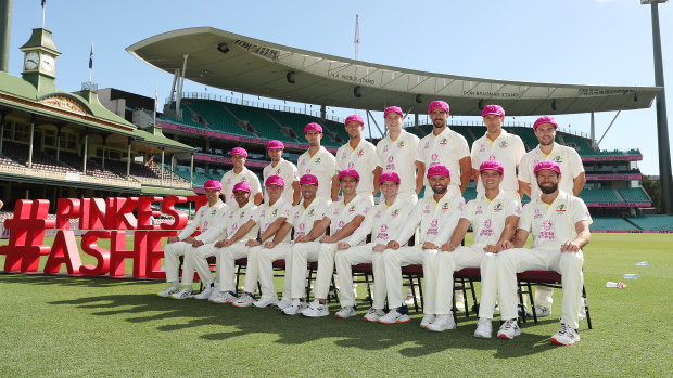 Australia pose for a photo before the fourth Ashes Test. 