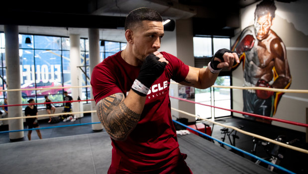 Boxer Sonny Bill Williams in training.