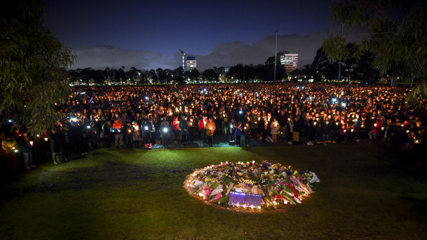 Thousands of people attended a candlelight vigil in solidarity for the Melbourne comedian Eurydice Dixon who was found dead at Princes Park in North Carlton. 