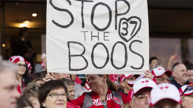 Sydney Swans fans supporting Adam Goodes after he was targeted in 2015.