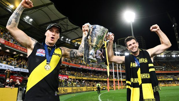 Martin and Cotchin with the 2020 premiership cup.