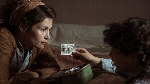 Gemma Arterton and Lucas Bond in Summerland. 