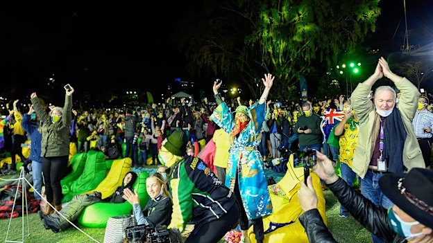 Crowds rose as one when news filtered through from Tokyo.
