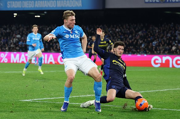 Circati, playing for Parma in January, tackles Napoli’s Rasmus Hojlund.