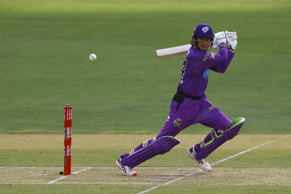 Peter Handscomb joined the Hobart Hurricanes for this Big Bash season.